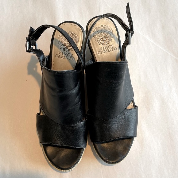 Vince Camuto Shoes - Vince Camuto Allana Black open toe Ankle Strap leather shoes. Size 8